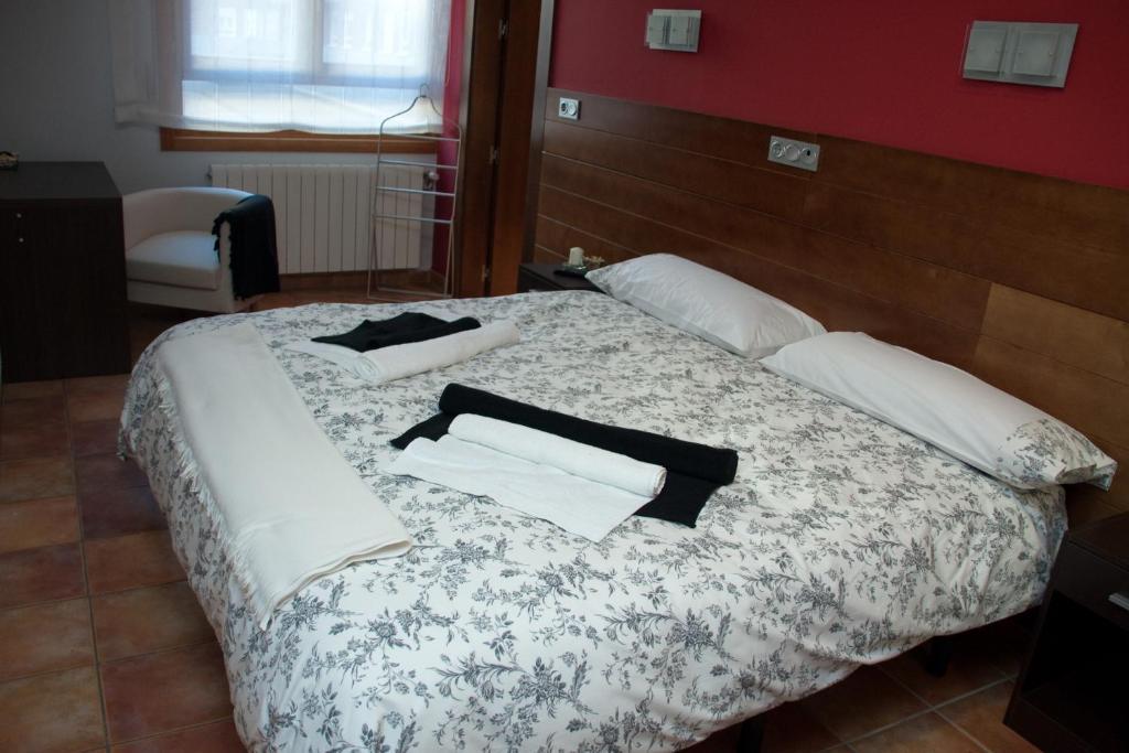 Hotel Cuentame Бургос Номер фото