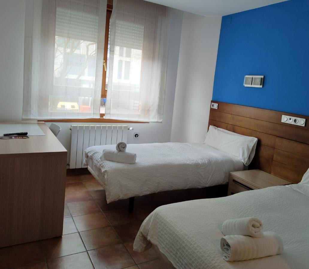 Hotel Cuentame Бургос Экстерьер фото