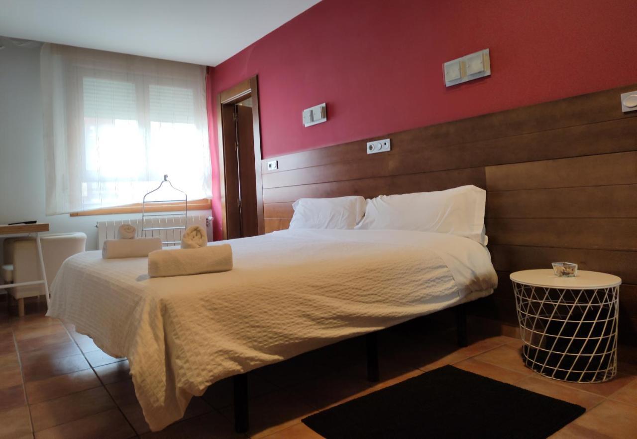 Hotel Cuentame Бургос Экстерьер фото