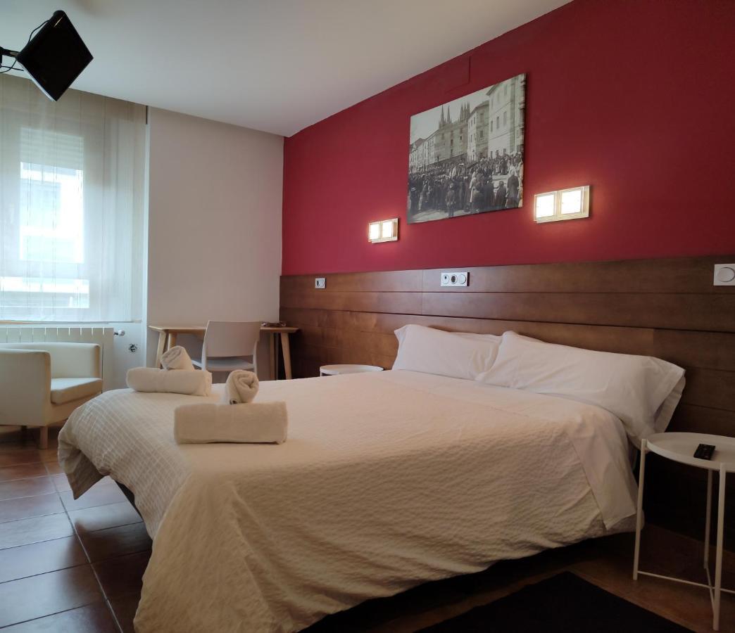Hotel Cuentame Бургос Экстерьер фото
